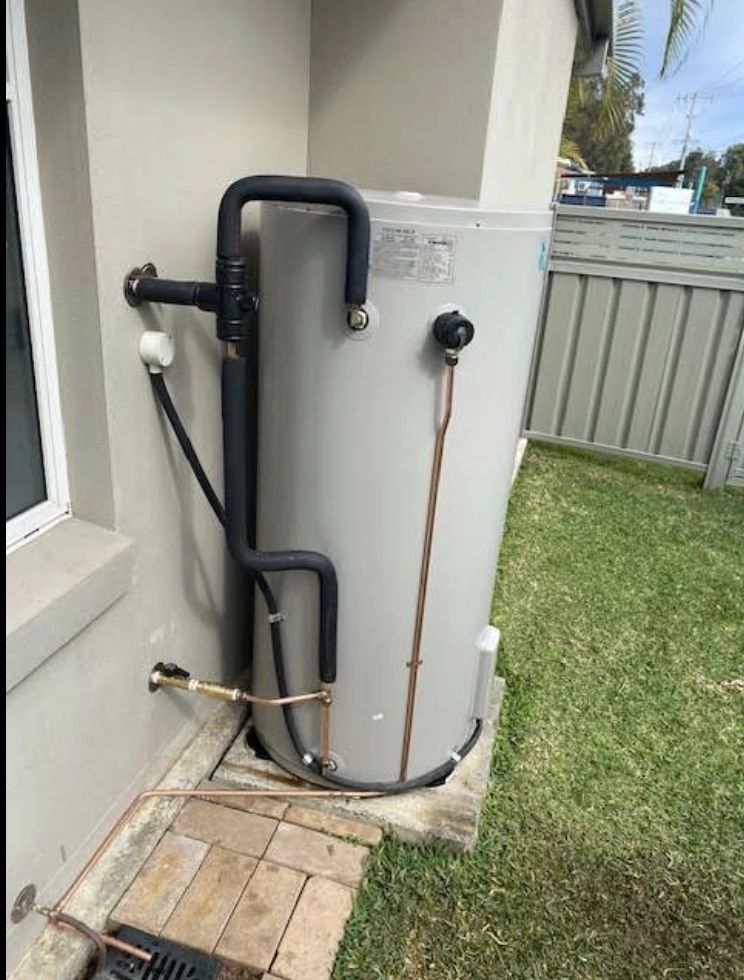 Hot water system install